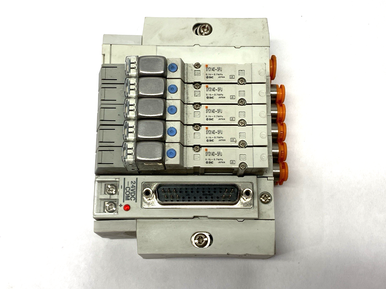 SS5Y3-45NFD-05U-N7 | SMC Pneumatic Manifold Assembly 5 Stations 1/4" Ports 24VDC - Used - Maverick Industrial Sales