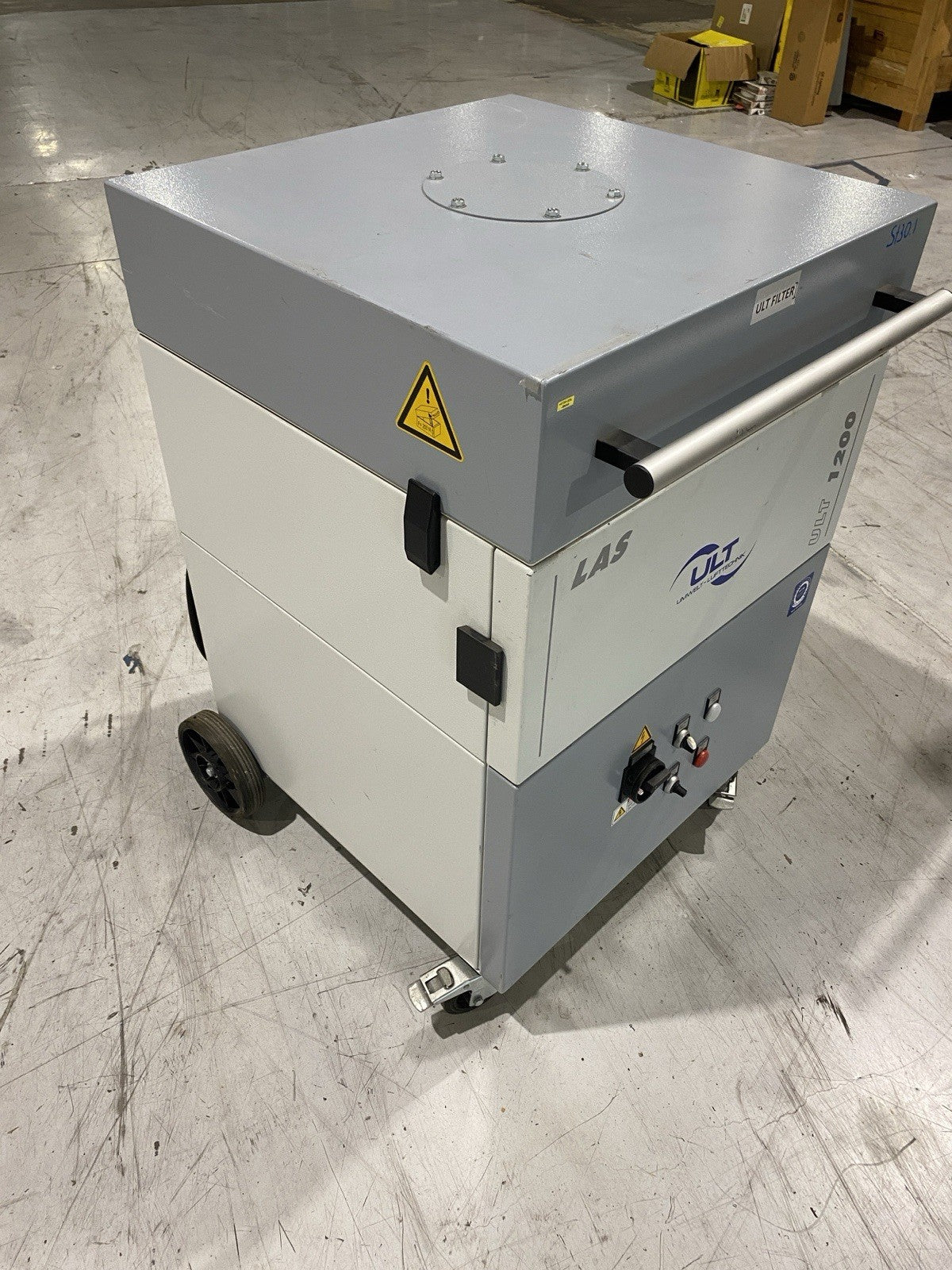 LAS 1200 MD.19 K(H14) | Umwelt Lufttechnik ULT Fume Extractor S-00128 380-480 V - Used - Maverick Industrial Sales