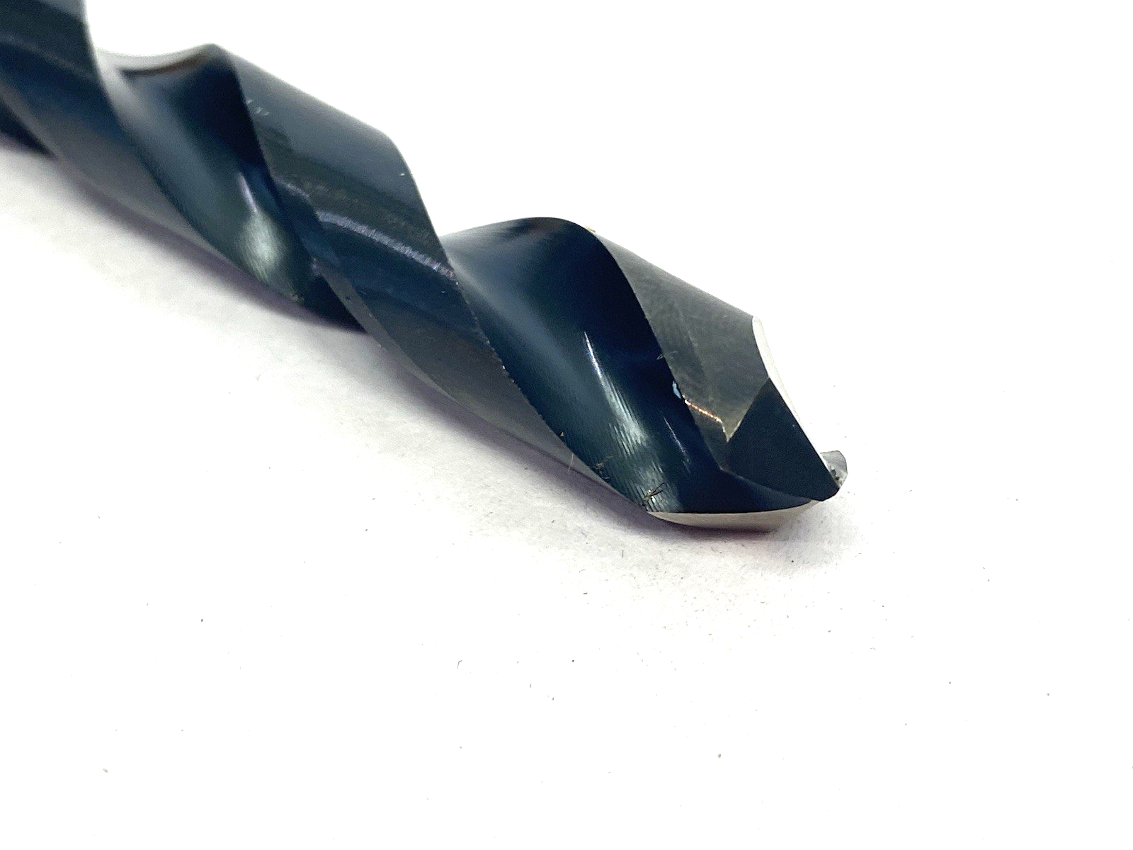 77428613 | Hertel Reduced Shank Drill Bit: 9/16" Dia, 1/2" Shank Dia, 118 Point - New – Open box - Maverick Industrial Sales