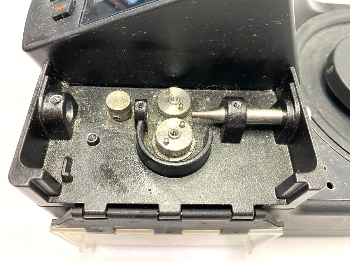 JBC ALU-110VA Auto Feed Soldering Station 110-130V 180W 50/60Hz TURNS ON - Maverick Industrial Sales