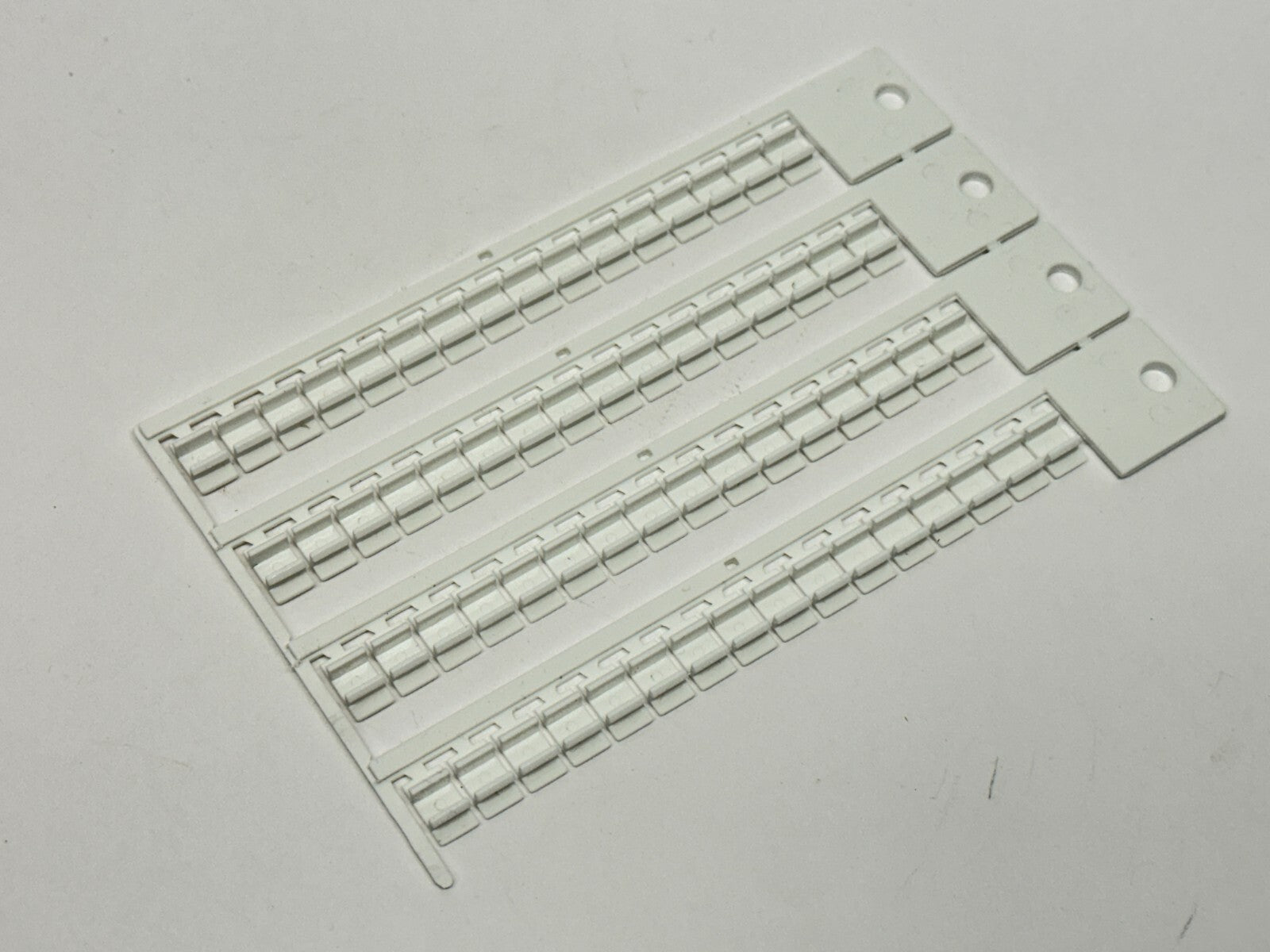 Murrplastik 86401214 Labeling Type KPX 6/10 WIN-Type 40 LOT OF 1152 - Maverick Industrial Sales
