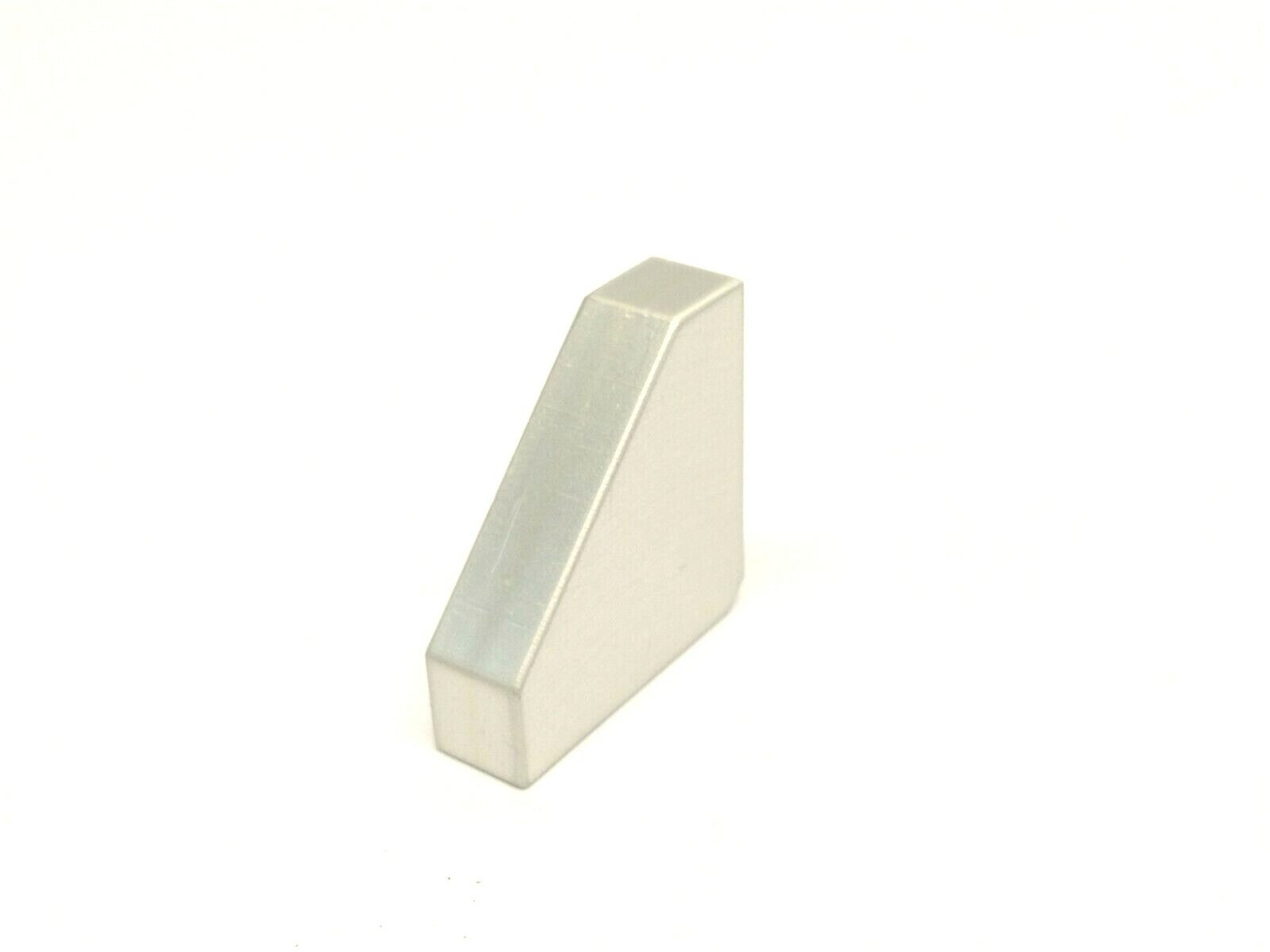 U-RBBW1.25-B1.25-W0.375 | MiSUMi Thread Hole Mounting Gussets - New – Open box - Maverick Industrial Sales