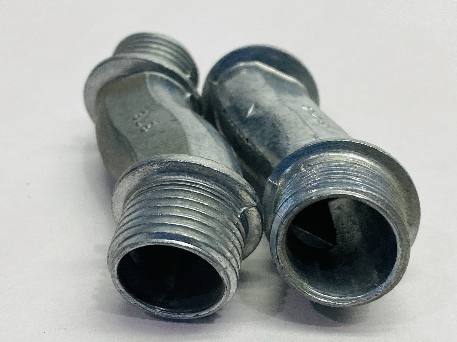 1/2" Offset Conduit Connector 2-1/2" Length LOT OF 2 - Maverick Industrial Sales