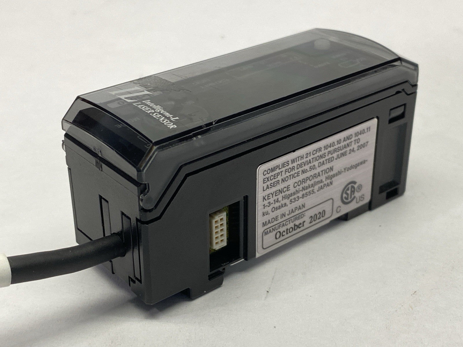 IL-1000 | Keyence Analog Laser Sensor Amplifier Main Unit 10-30VDC - Used - Maverick Industrial Sales