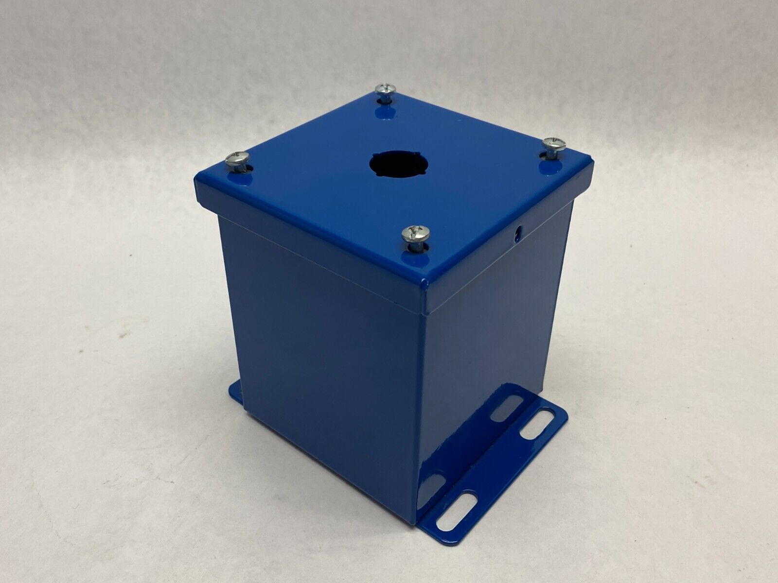 Saginaw Control & Engineering SCE-1PBXI Pushbutton Enclosure 4" x 4" Blue Steel - Maverick Industrial Sales