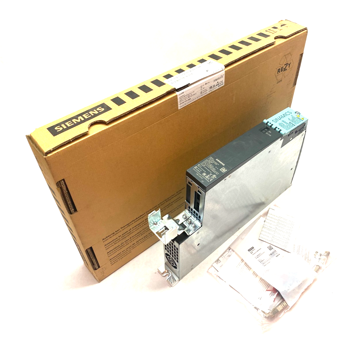 Siemens 6SL3120-1TE21-0AD0 SINAMICS S120 Single Motor Frequency Converter - Maverick Industrial Sales