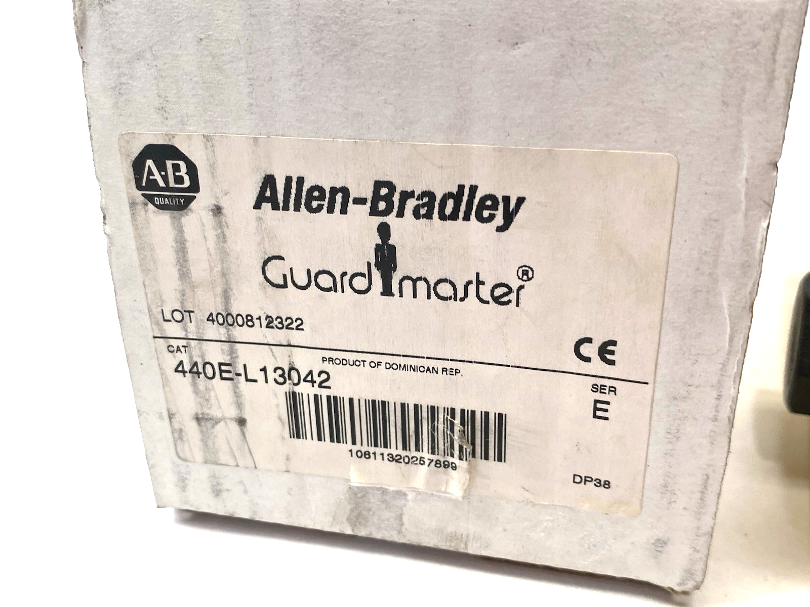 Allen Bradley 440E-L13042 Ser. E Guardmaster Lifeline 4 Cable Pull Switch - Maverick Industrial Sales