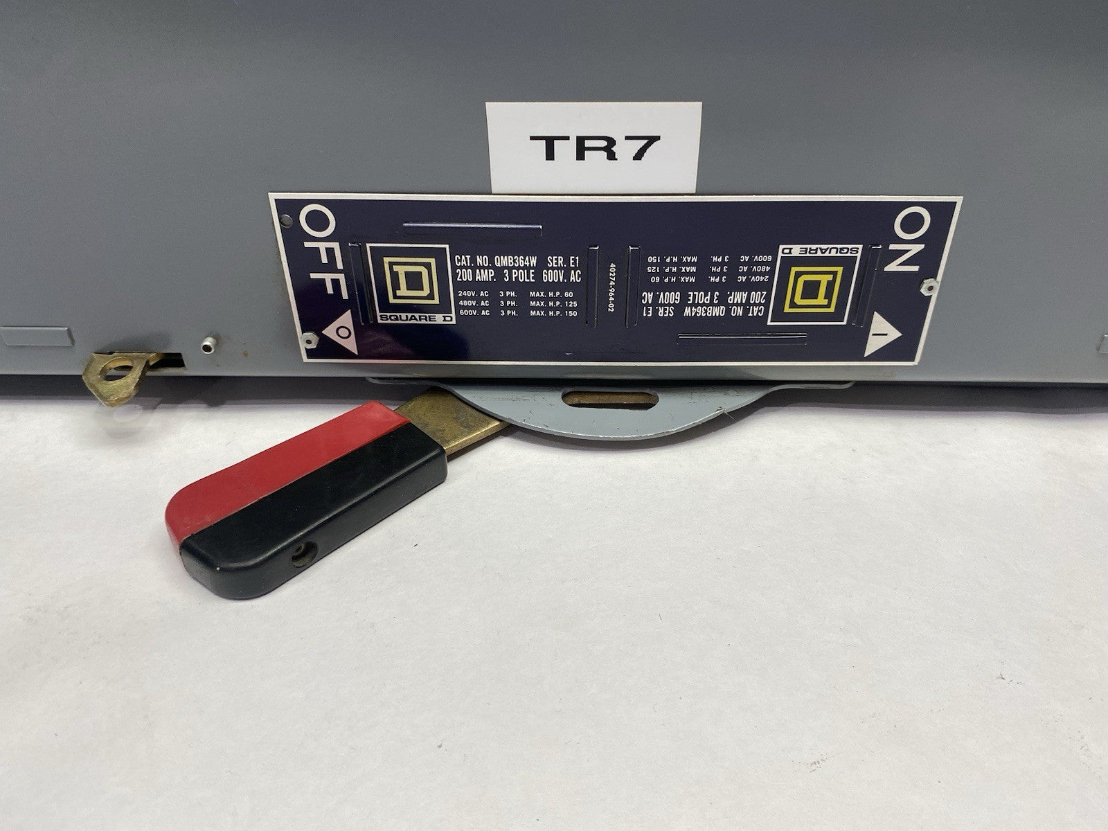 QMB364W | Square D Ser. E1 Fusible Panelboard Switch Unit 3-Pole 200A - Used - Maverick Industrial Sales