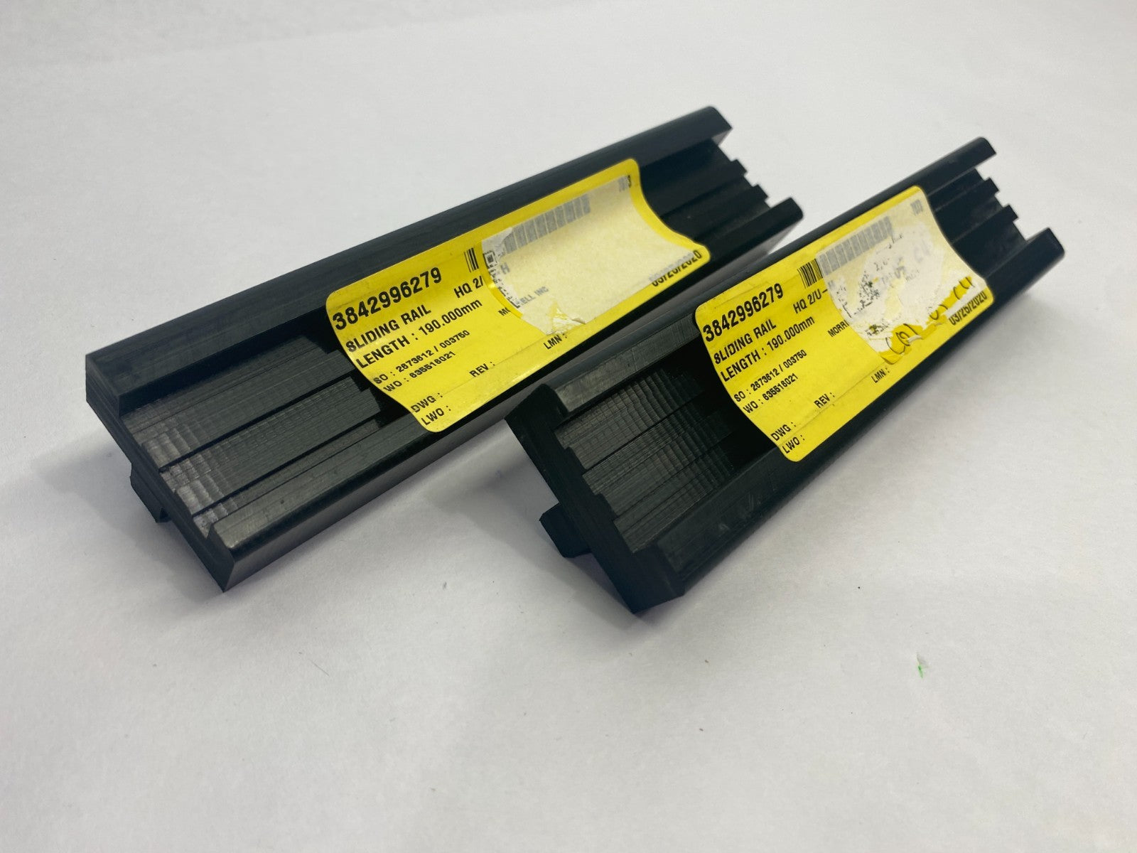 Bosch Rexroth 3842996279 Sliding Rail 190mm HQ 2/U-H LOT OF 2 - Maverick Industrial Sales
