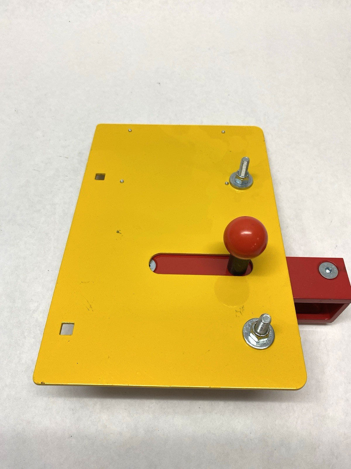 A19462 | AGS Automation Guarding Systems LH Hinge Gate AUT-O-LOC Handle Assembly - Used - Maverick Industrial Sales