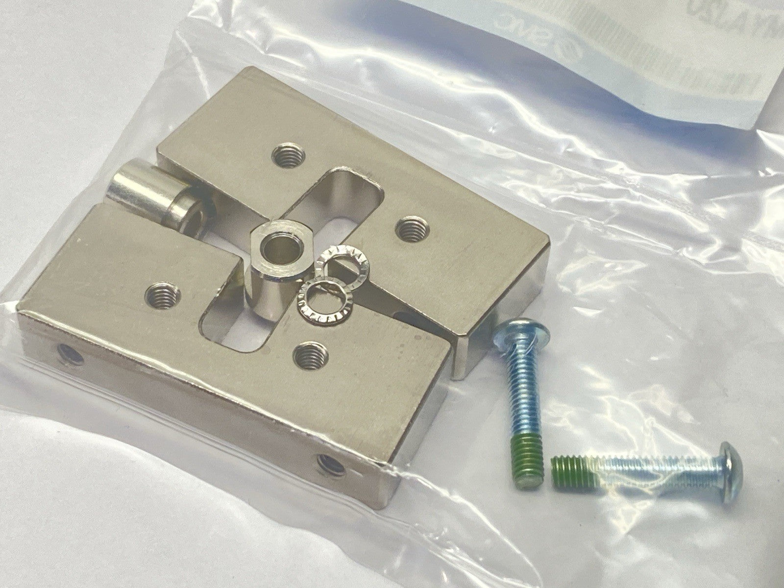 MYAJ20 | SMC Floating Brackets - New - Maverick Industrial Sales