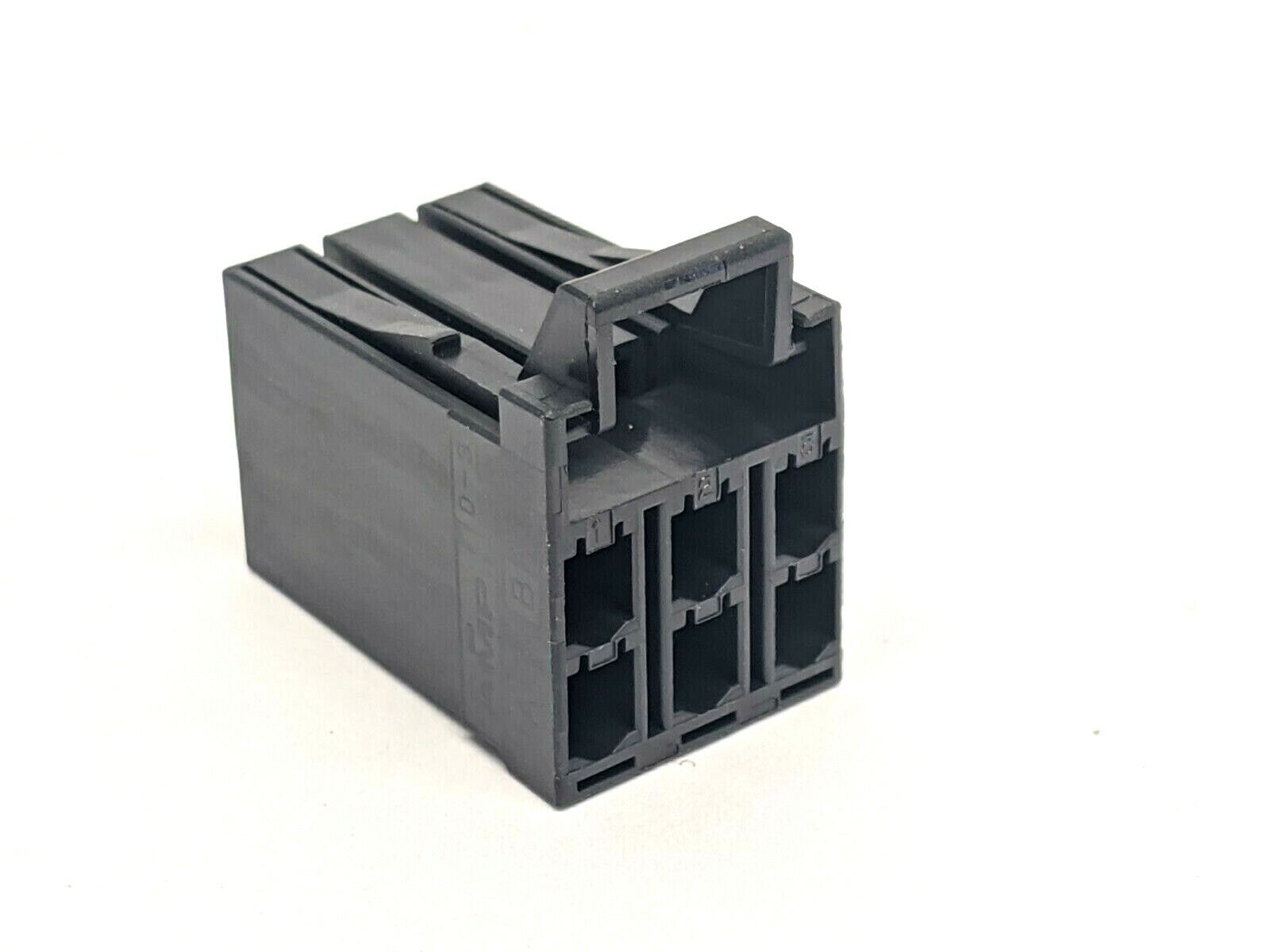 TE Connectivity 1318095-2 Dynamic 3000 Series Housing/Receptacle LOT OF 25 - New - Maverick Industrial Sales