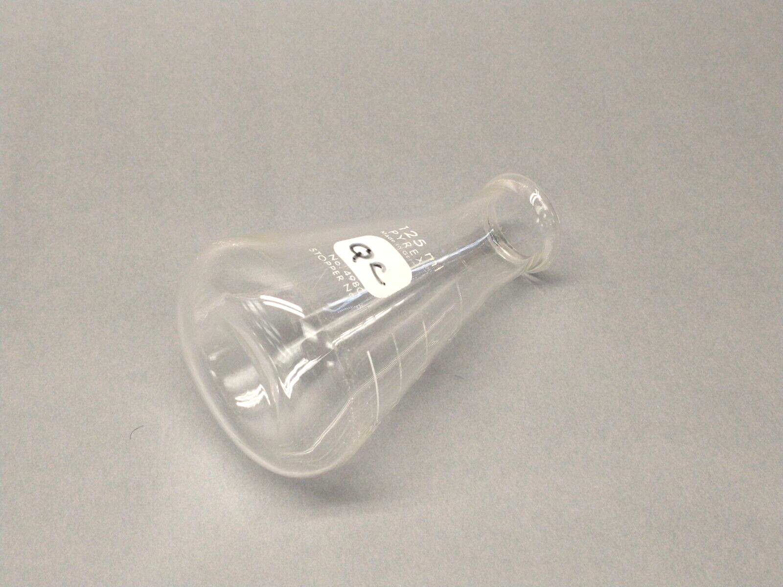 Pyrex 4980-125 Narrow Mouth Graduated Erlenmeyer Flask 125mL 4980 LOT OF 2 - Maverick Industrial Sales
