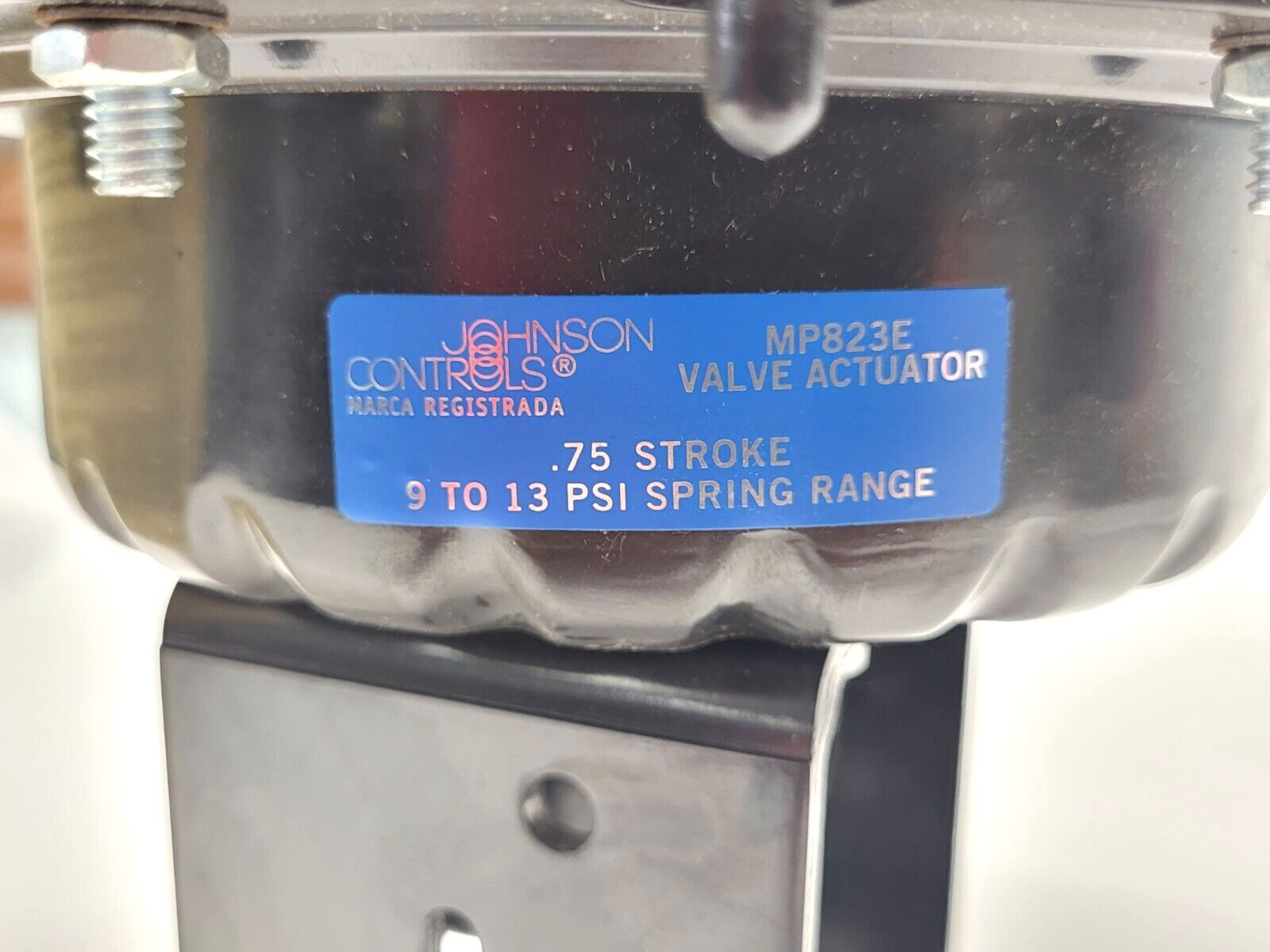 Johnson Controls MP823E Valve Actuator .75 Stroke 9-13PSI - Maverick Industrial Sales