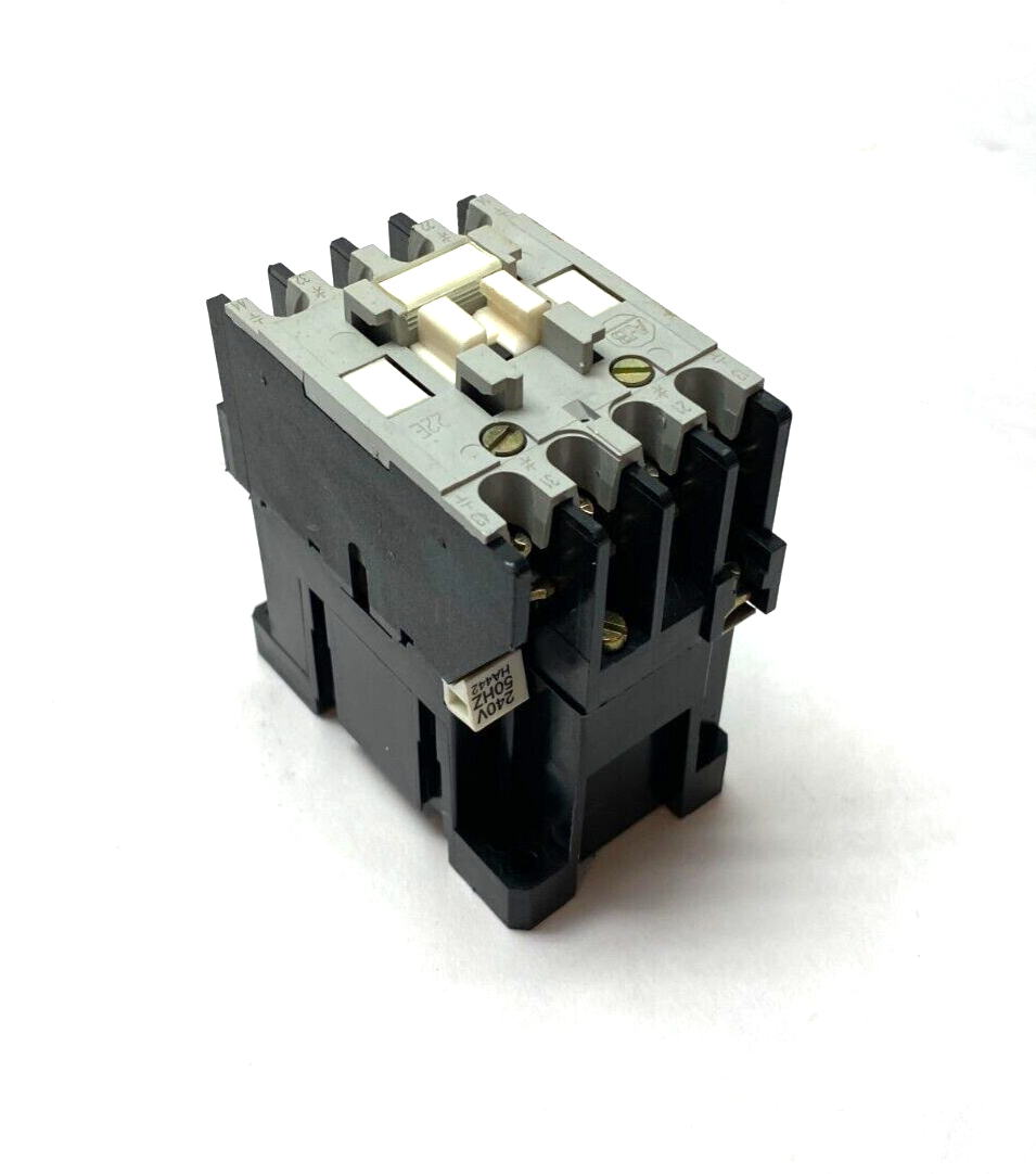 Allen Bradley 700-F220B2 Ser. C Industrial Control Relay - Maverick Industrial Sales