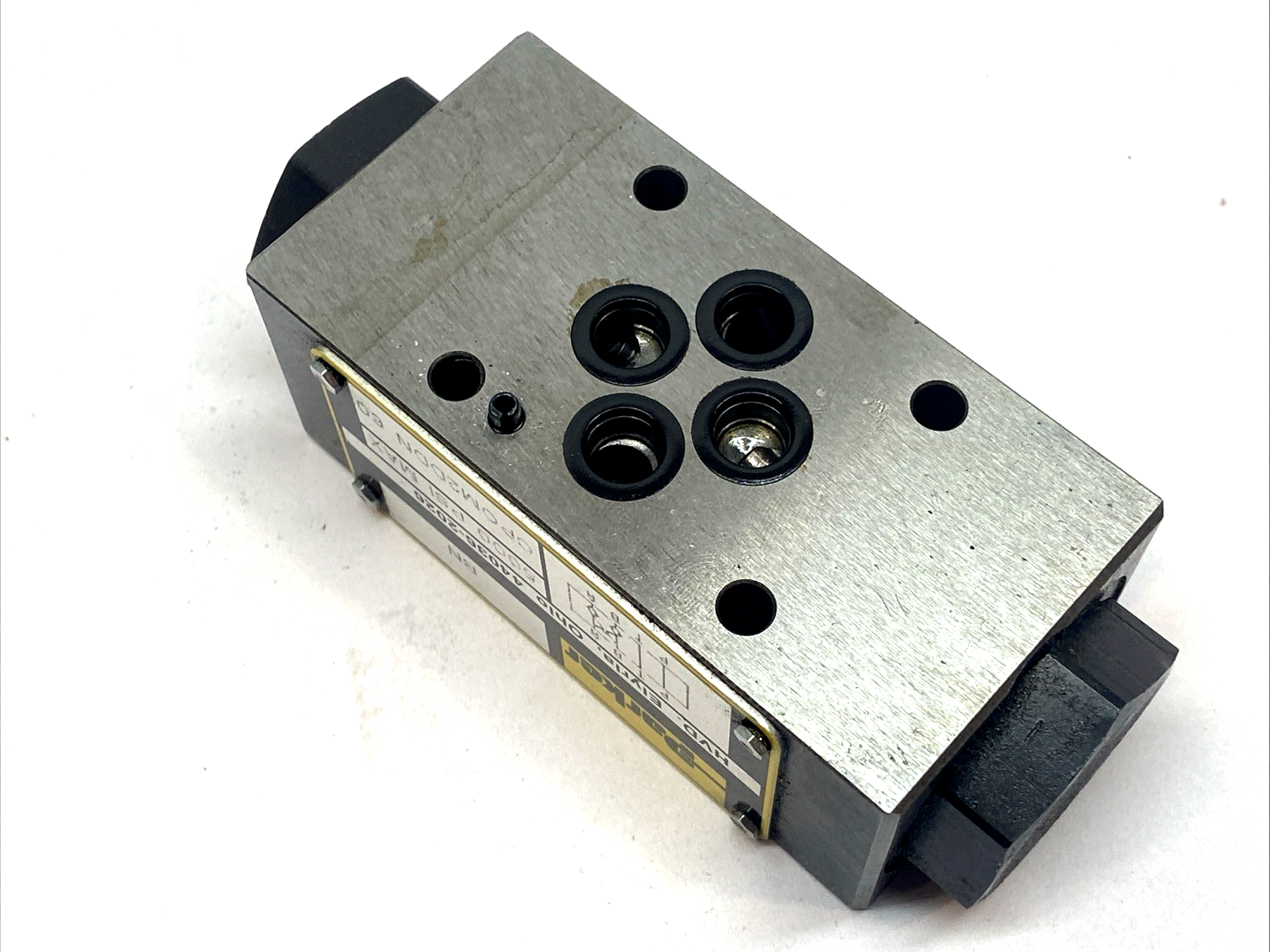 CPOM2DDN 60 | Parker Pilot Operated Hydraulic Check Valve 5000 PSI - Used - Maverick Industrial Sales