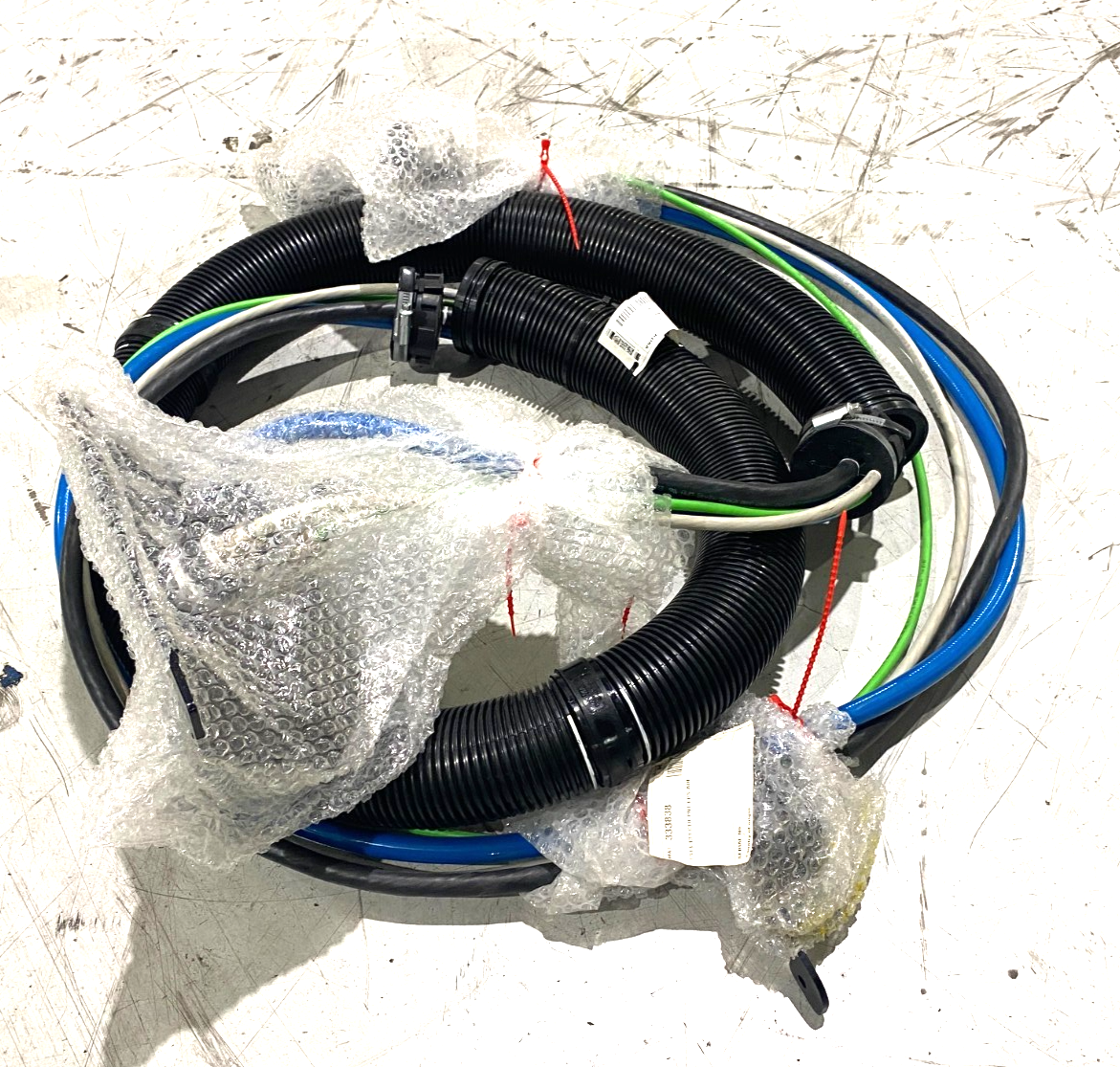 Kuka 333838 Robot Harness Energy System ES13 133 CTR PNT EPS AIR - Maverick Industrial Sales