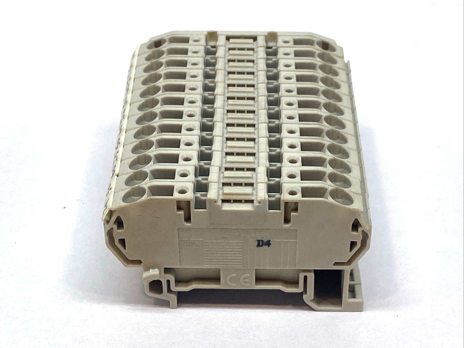 Entrelec D4/6 Terminal Block LOT OF 12 - Maverick Industrial Sales