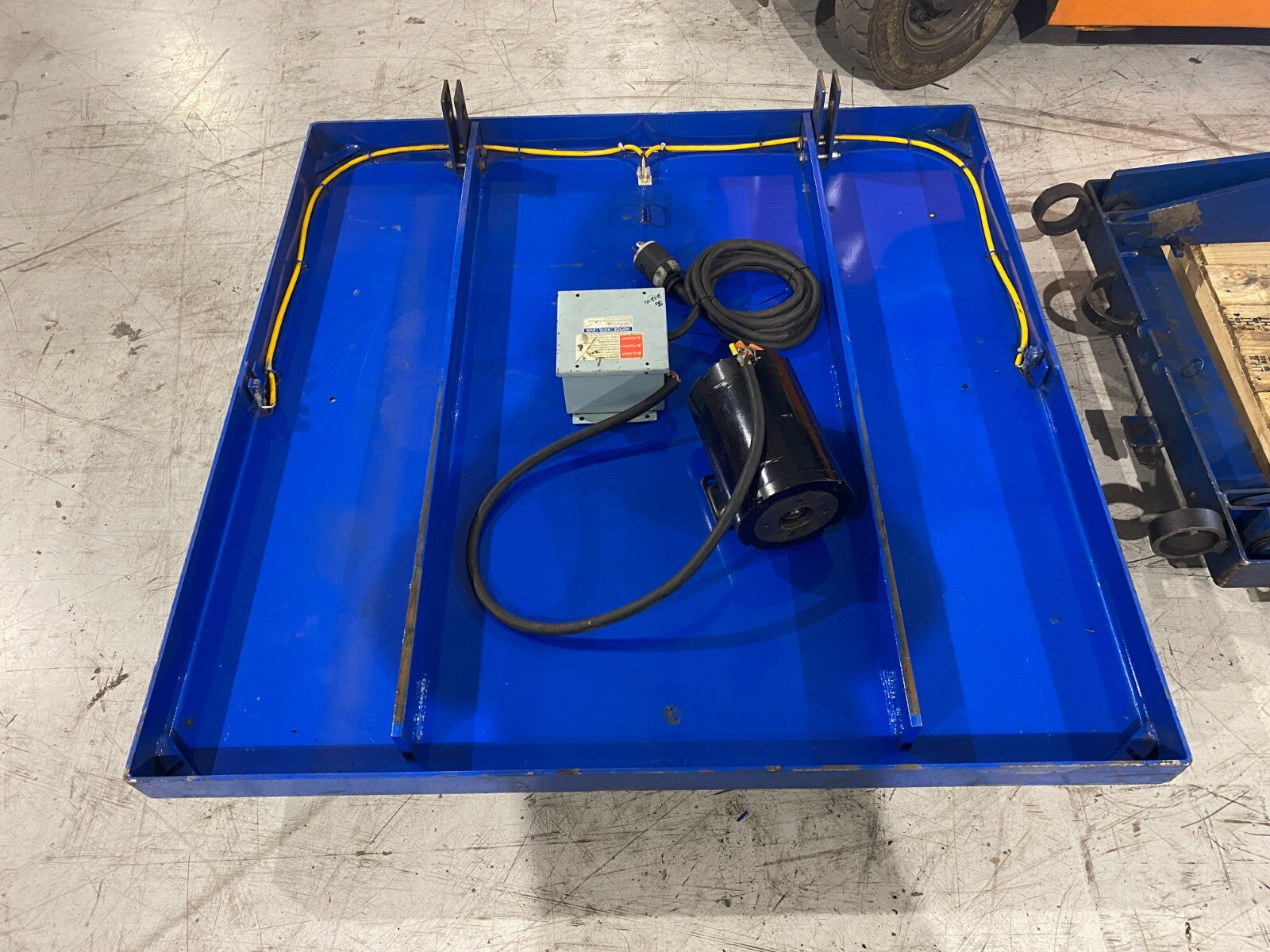 Vestil EHLT-4848-3-43 Electric/Hydraulic Scissor Lift Table 3000lbs Capacity - Maverick Industrial Sales