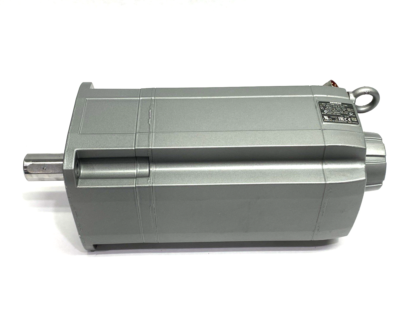 1FT7086-5AC70-1CB0 | Siemens SIMOTICS S Synchronous motor 1FT7, M0=28Nm (100K) - Used - Maverick Industrial Sales