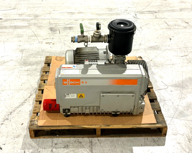 Busch RA 0160 D 5Z3 Vacuum Pump, R5, 7.5HP, Vmax 190 m3/H, RA0160D5Z3 (2014) - Maverick Industrial Sales