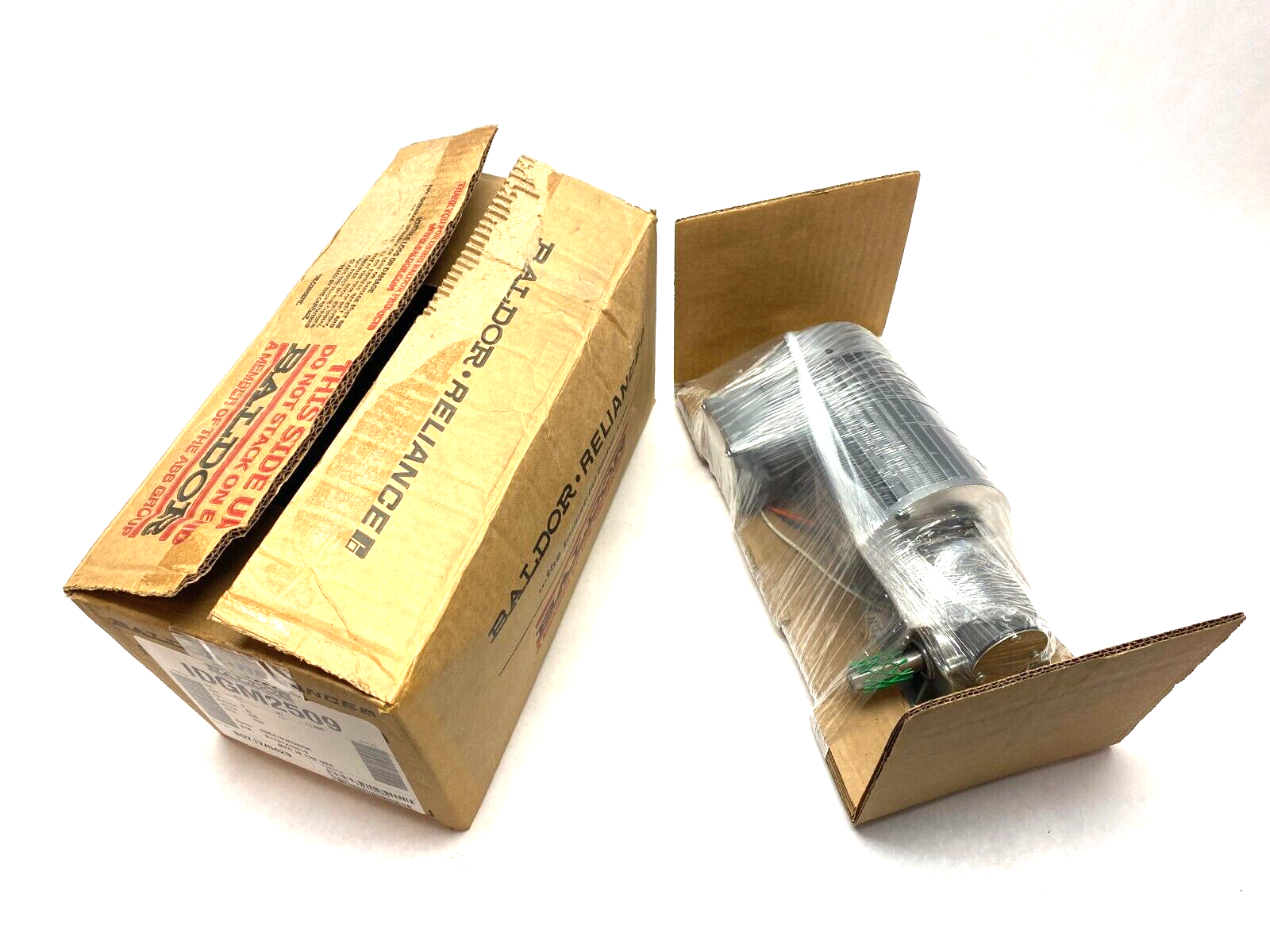 Baldor Reliance IDGM2509 Right Angle Gearmotor, 0.38HP, 3-Ph, 75:1 Ratio - New - Maverick Industrial Sales