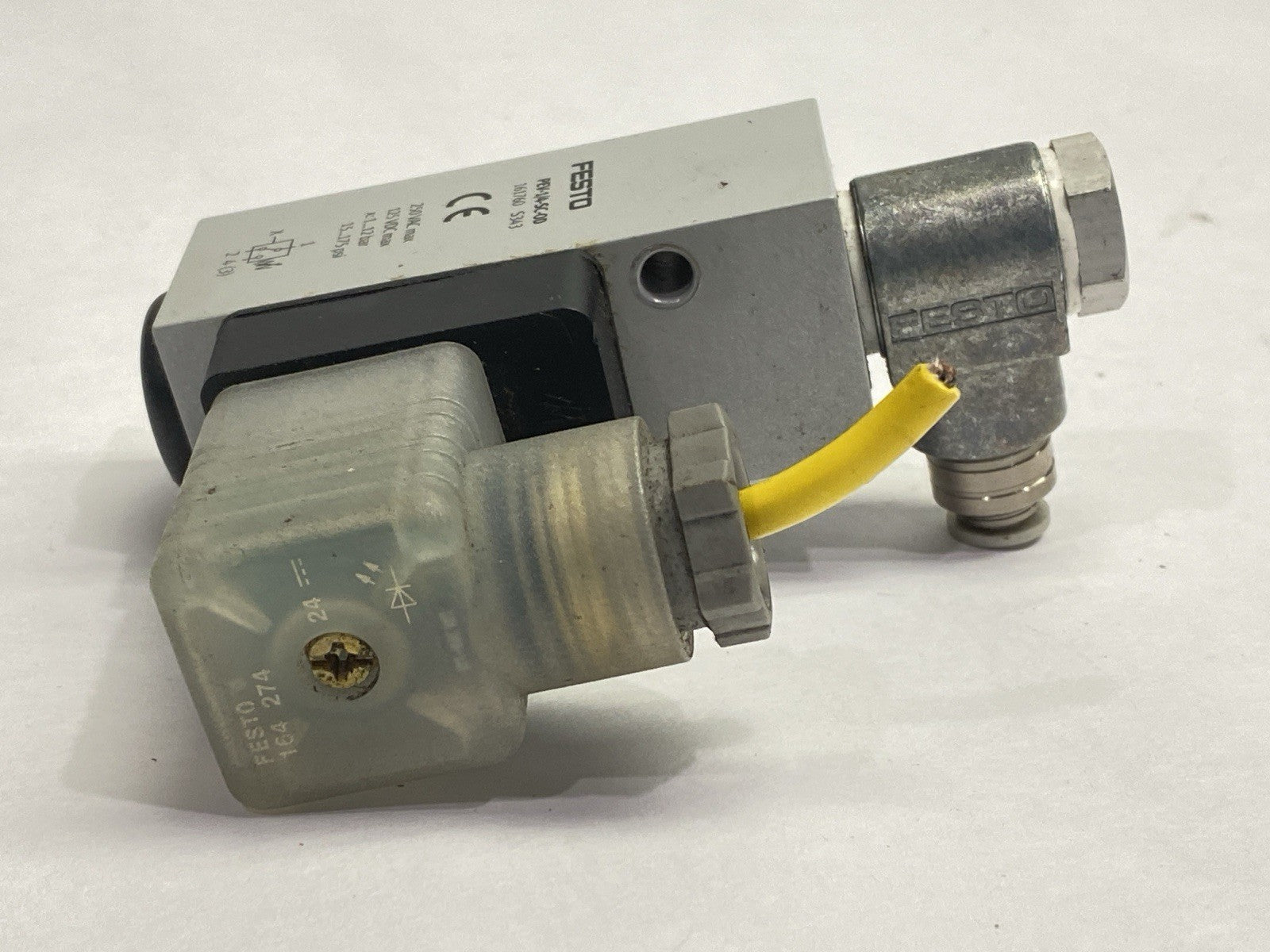 Festo PEV-1/4-SC-OD Pneumatic Pressure Switch 161760 - Maverick Industrial Sales