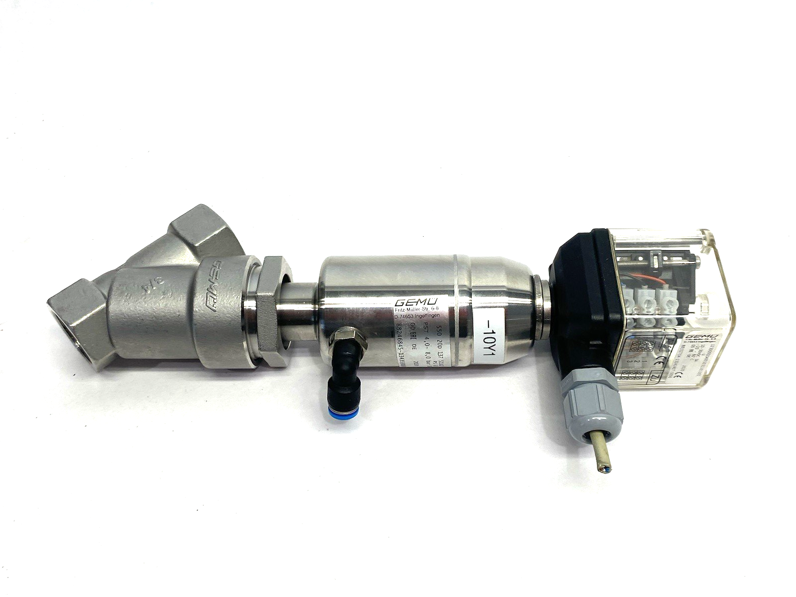 550 20D 137 511G1 | GEMÜ Angle Seat Globe Valve w/ 1230000ZA001031101101 Relay - Used - Maverick Industrial Sales