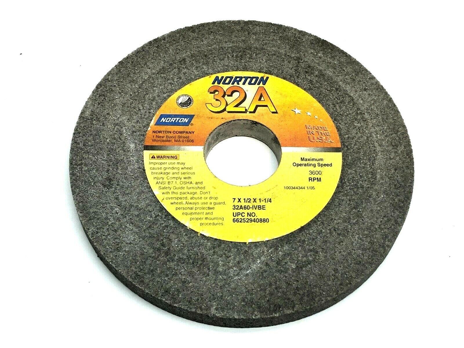 Norton 32A60-IVBE Grinding Wheels 1-1/4" Bore 3600 RPM LOT OF 5 - Maverick Industrial Sales