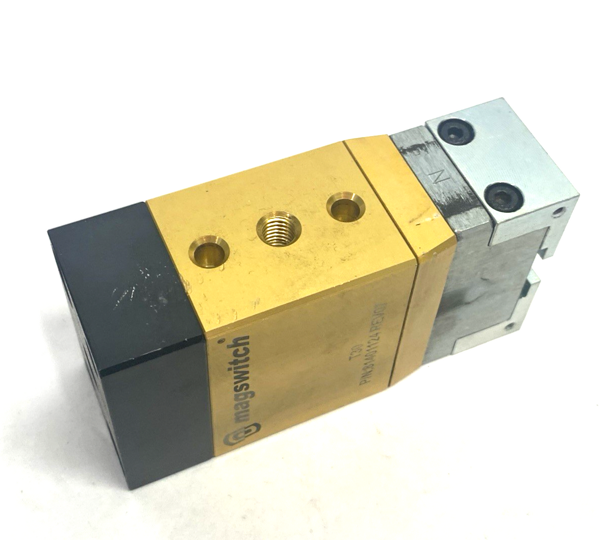 Magswitch 81401124 Compact T30 Fixturing EOAT Unit w/ Cap MISSING TOP SCREWS - Maverick Industrial Sales
