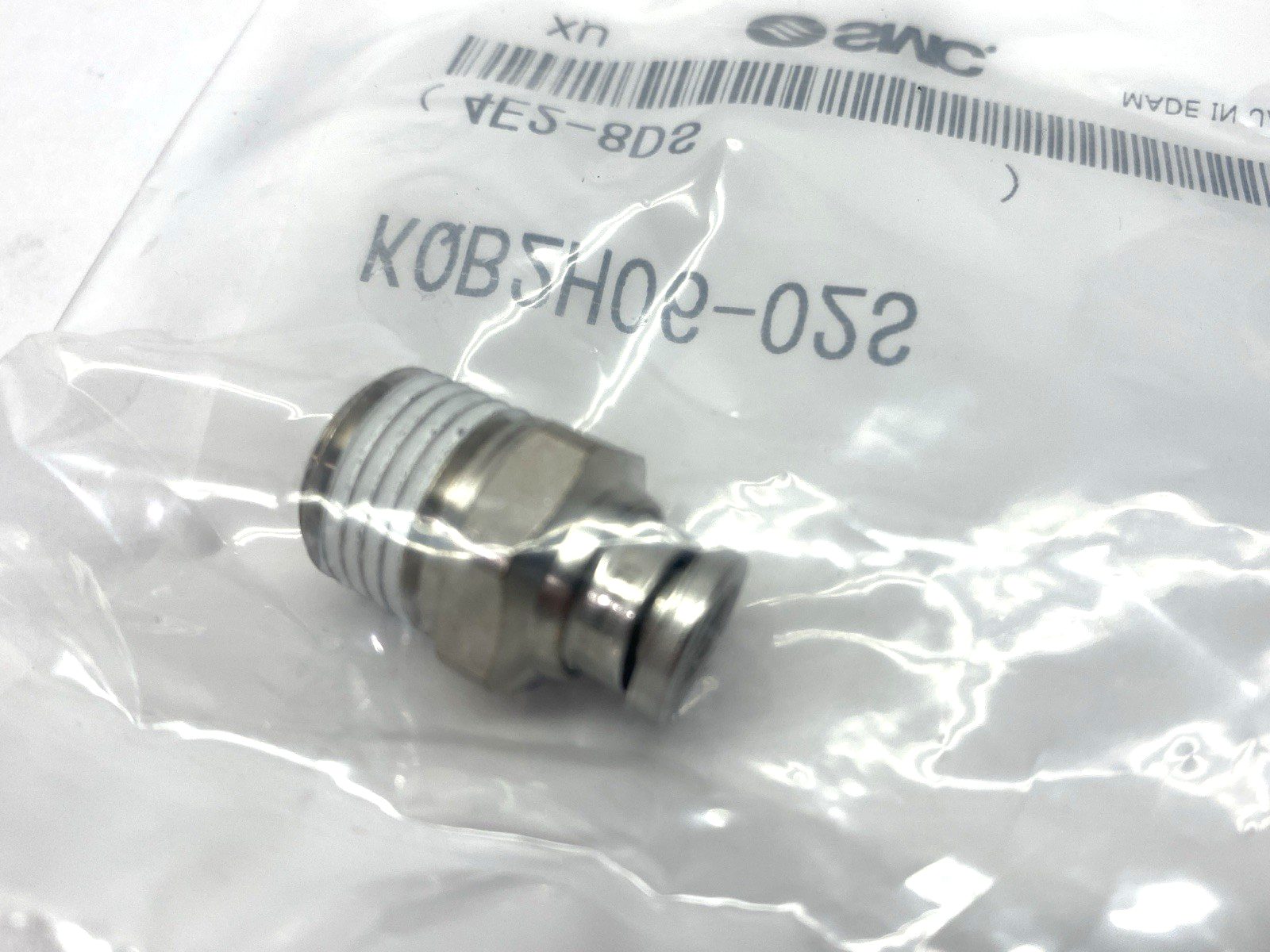 KQB2H06-02S | SMC Pneumatic Fitting 6mm LOT OF 6 - New - Maverick Industrial Sales