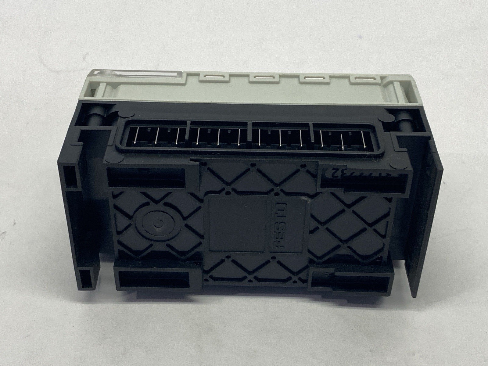Festo CPX-AB-8-M8-3POL Manifold Block 195706 w/ CPX-GE-EV Interlinking Block - Maverick Industrial Sales