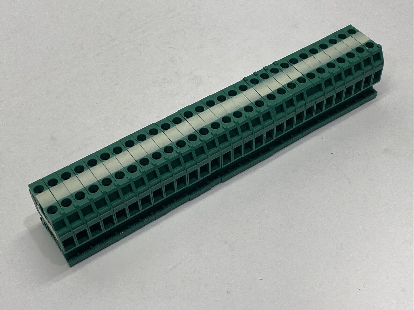 Allen Bradley 1492-HM3G Ser A Finger Safe Terminal Block Green BOX OF 29 - Maverick Industrial Sales