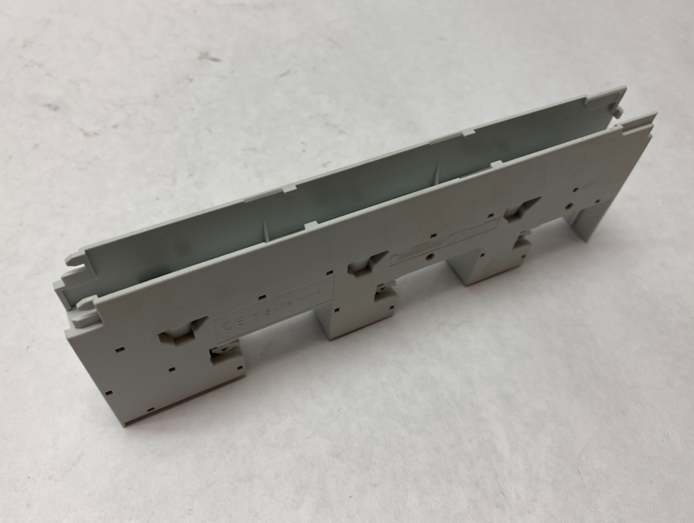 Siemens 5SH3538 Busbar Feeder Module 3-Phase - Maverick Industrial Sales