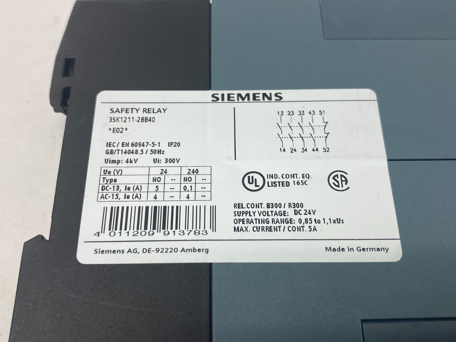 Siemens 3SK1211-2BB40 SIRIUS Safety Relay, Spring-Type, Output Expansion, 24VDC - Maverick Industrial Sales