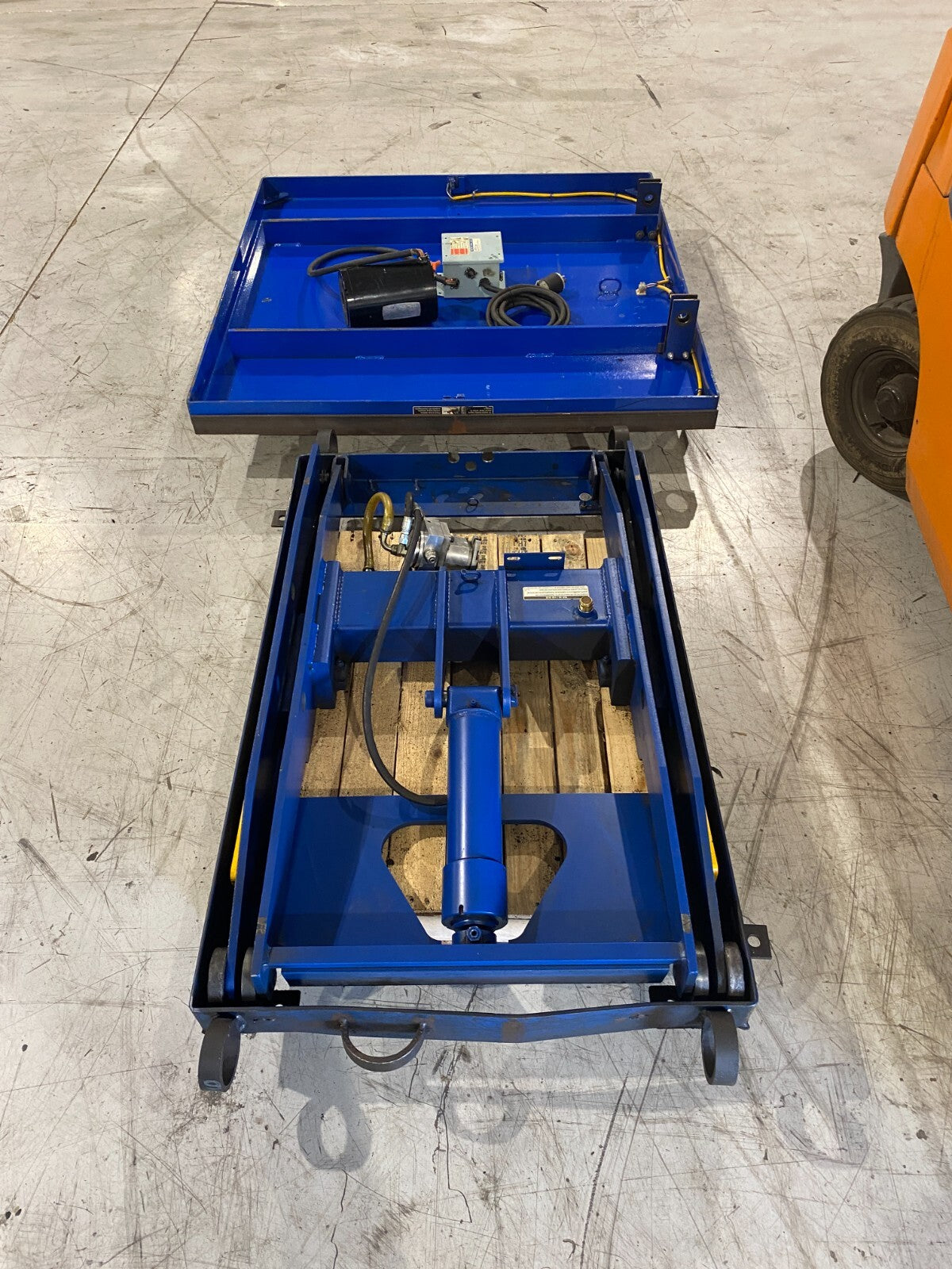 Vestil EHLT-4848-3-43 Electric/Hydraulic Scissor Lift Table 3000lbs Capacity - Maverick Industrial Sales