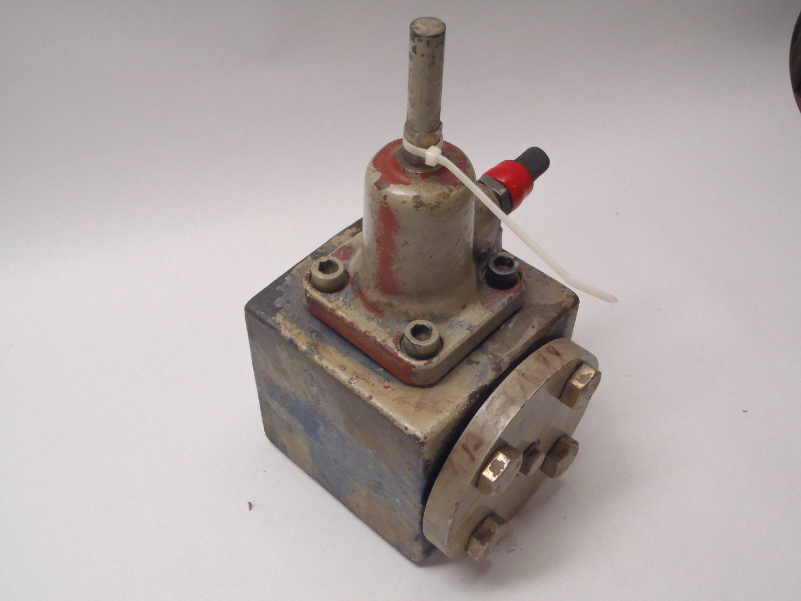 Brown Boveri R007286V Control Valve ND40 99000 R20 5209 - Maverick Industrial Sales