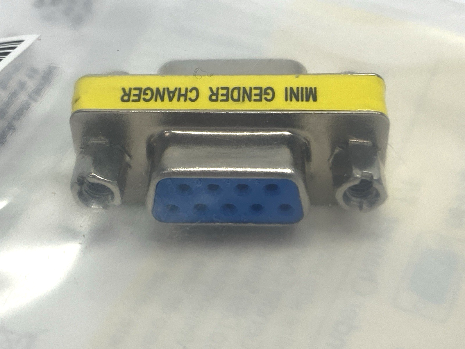 GC9SF | StarTech Slimline DB9 Gender Changer 9-Pin F/F LOT OF 3 - New - Maverick Industrial Sales