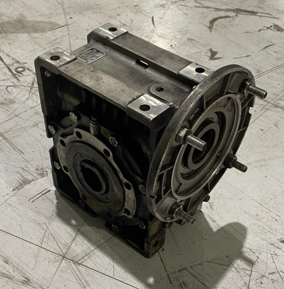 Bonfiglioli W 86 U 40 P90 B5 B3 Right Angle Worm Gear Unit i=40 2G28012151 - Maverick Industrial Sales