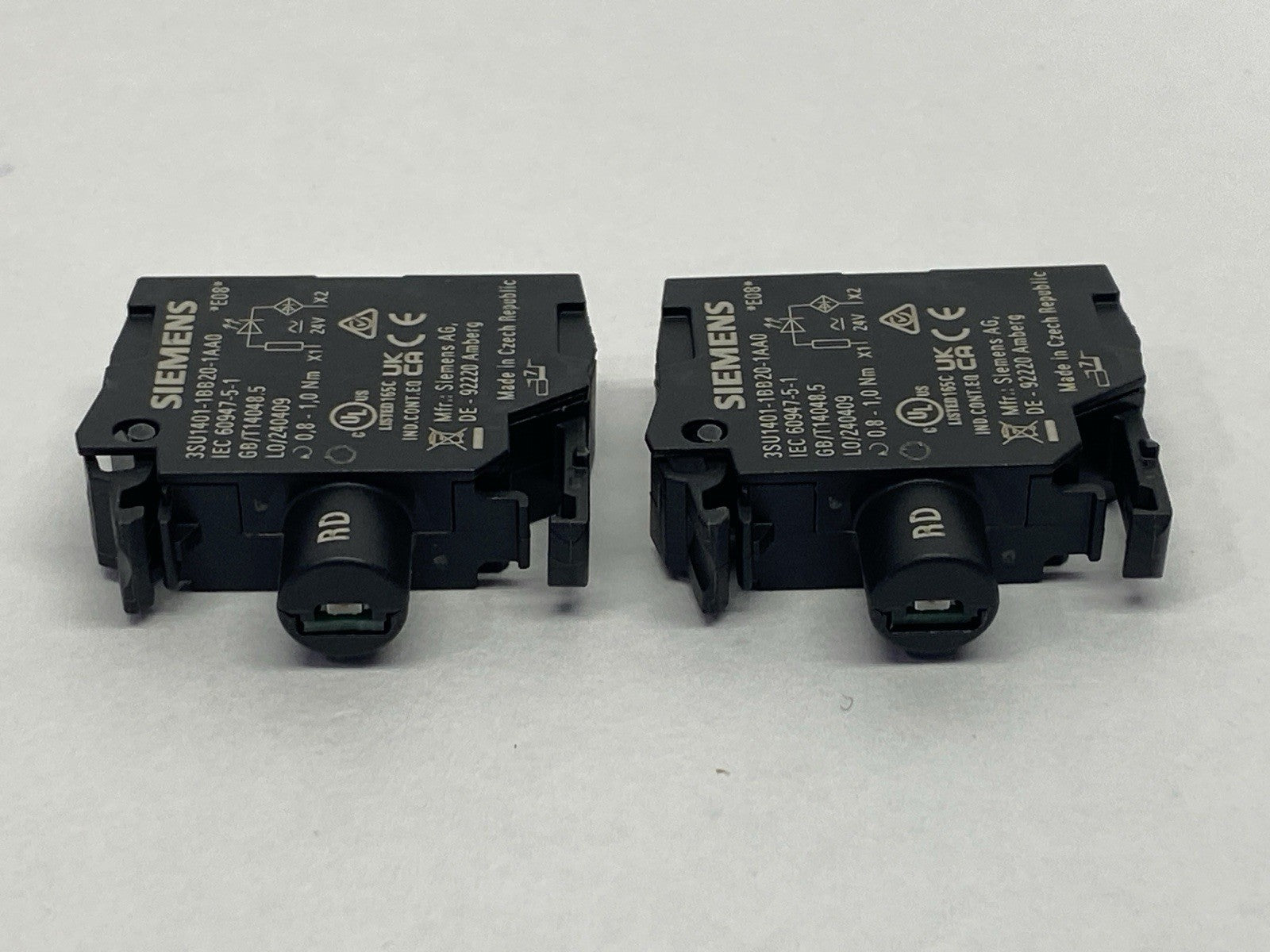 Siemens 3SU1401-1BB20-1AA0 LED Contact Module LOT OF 2 - Maverick Industrial Sales