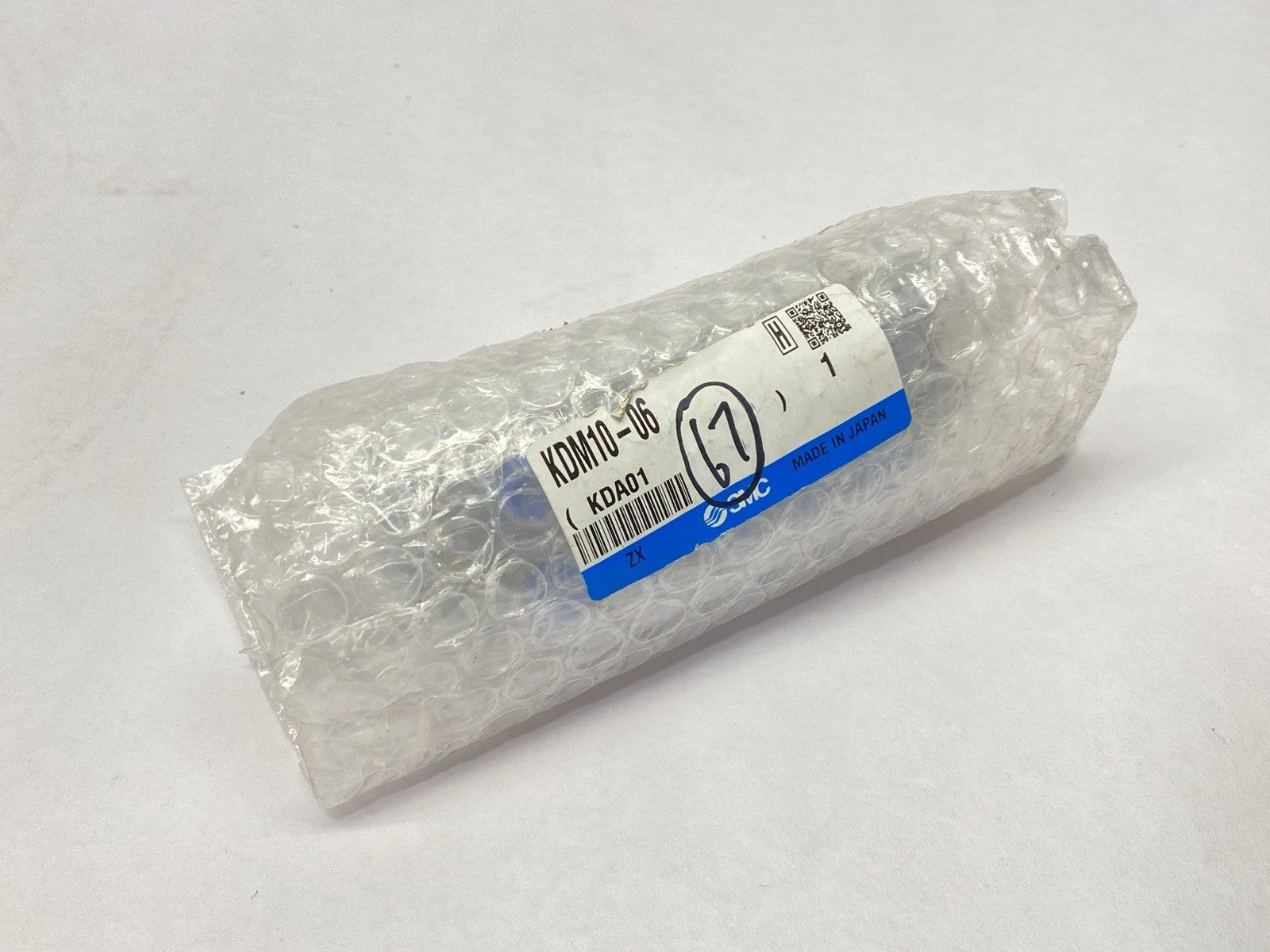 SMC KDM10-06 Multiconnector Pneumatic Manifold 6mm 10-Port - Maverick Industrial Sales