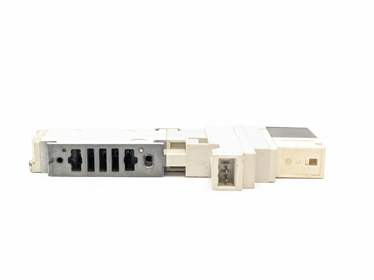 VQC1100-5 | SMC Single Solenoid Plug-in Valve 5 Port - Used - Maverick Industrial Sales