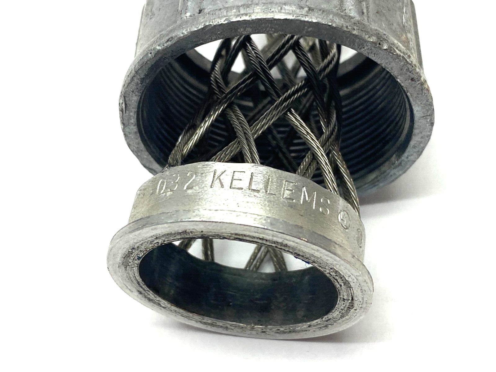 074-01-032 | Kellems Strain Relief Cord Grip - Used - Maverick Industrial Sales