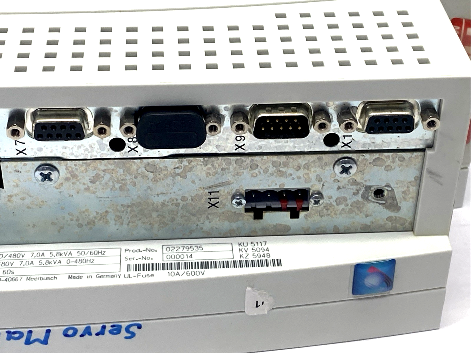 EVS9324-EPV004 | Lenze Servo Drive/Controller 480V 7A 5.8kVA 0-480Hz, 13294285 - Used - Maverick Industrial Sales