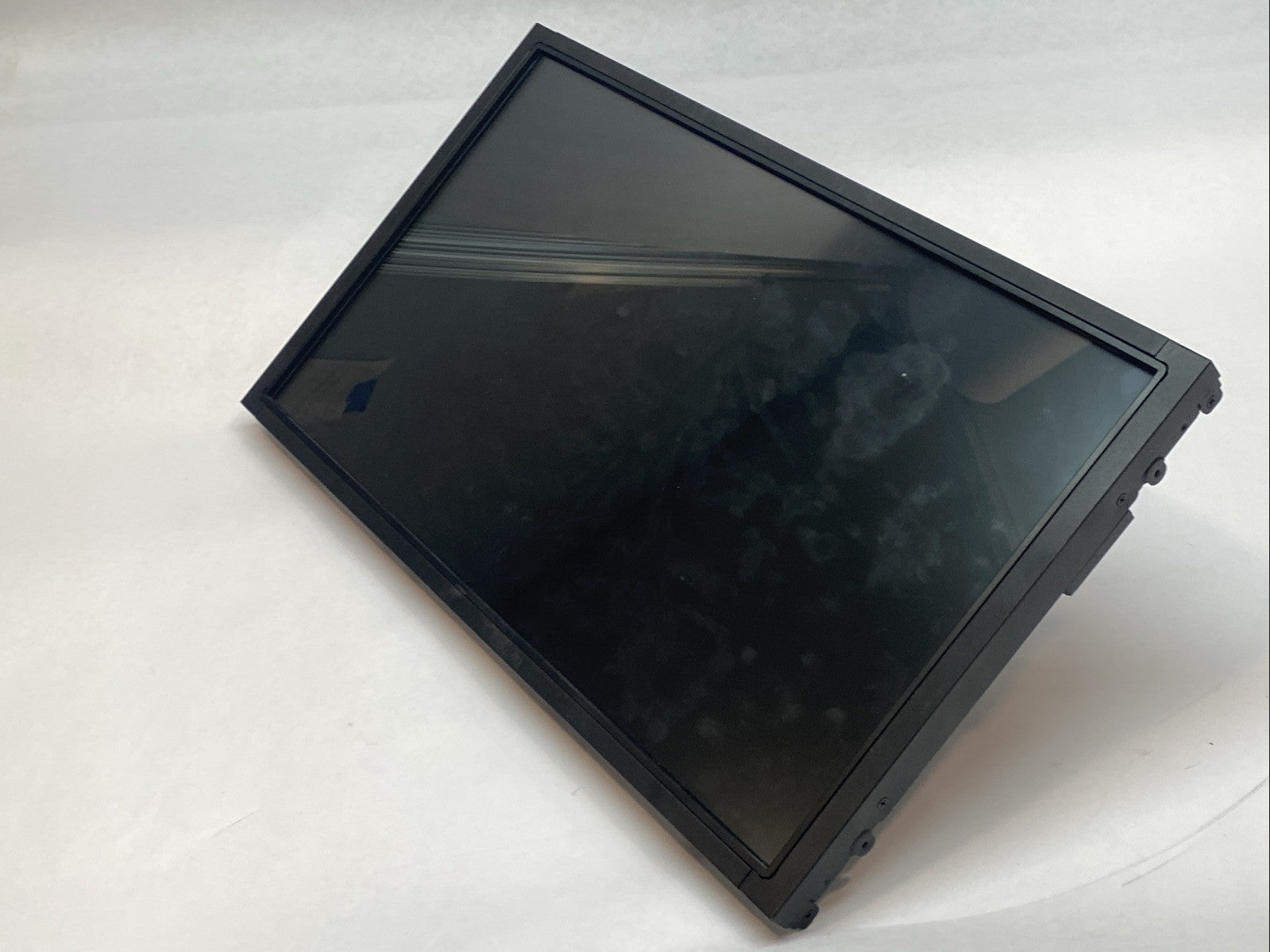 Elo ET2294L-8UWB-0-DT-NPB-G Open Frame Touchscreen HDMI DP VGA 21.5" - Maverick Industrial Sales