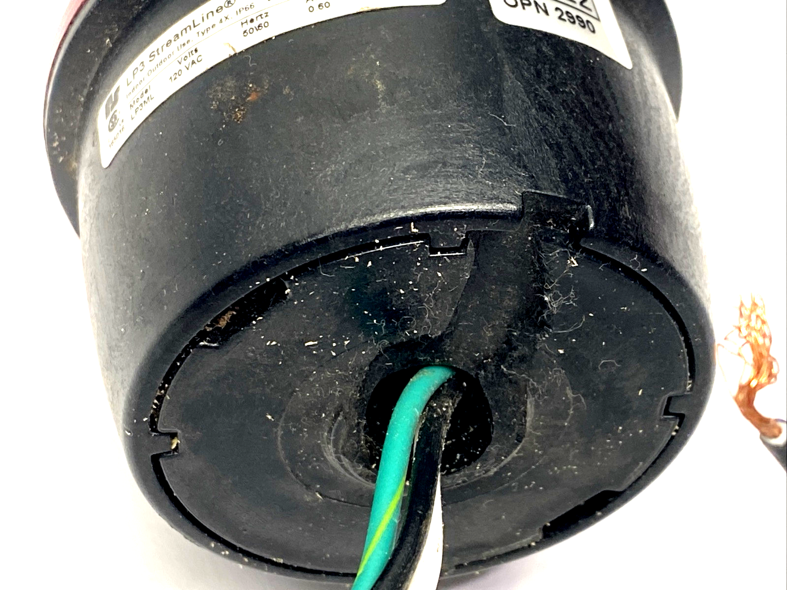 Federal Signal LP3ML-120R StreamLine Low Profile LED Light, Red BROKEN BOTTOM - For parts or not working - Maverick Industrial Sales