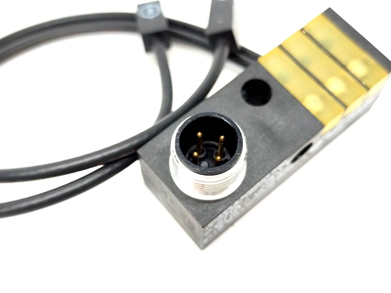 Allen Bradley 871D-MW2GP200B-D4 Ser. A WorldClamp Inductive Proximity Sensor - Maverick Industrial Sales