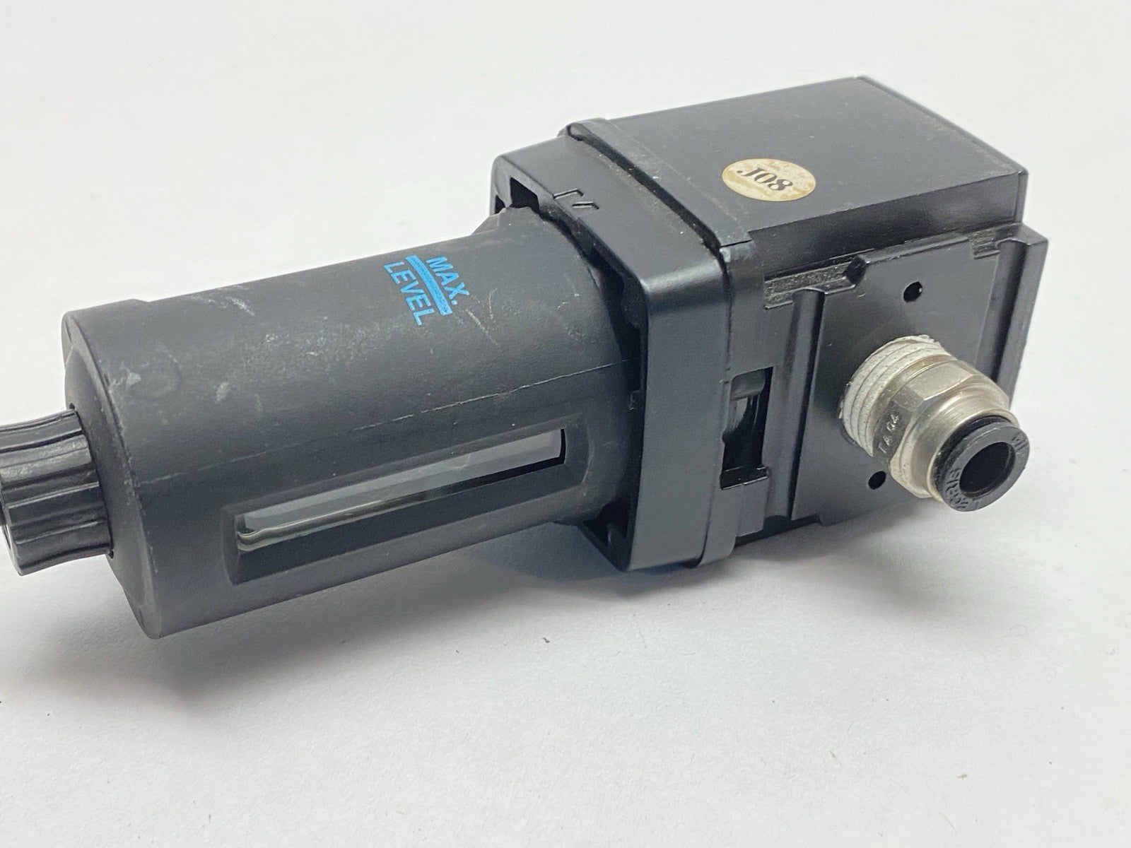M08-02-BK00 | Wilkerson Pneumatic Filter 1/4" NPT - Used - Maverick Industrial Sales