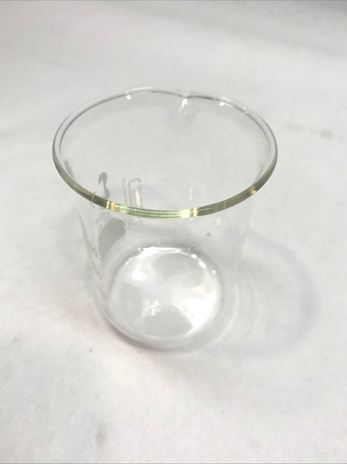 Duran 211063604 Beaker, low form, with spout 250 ML - Maverick Industrial Sales