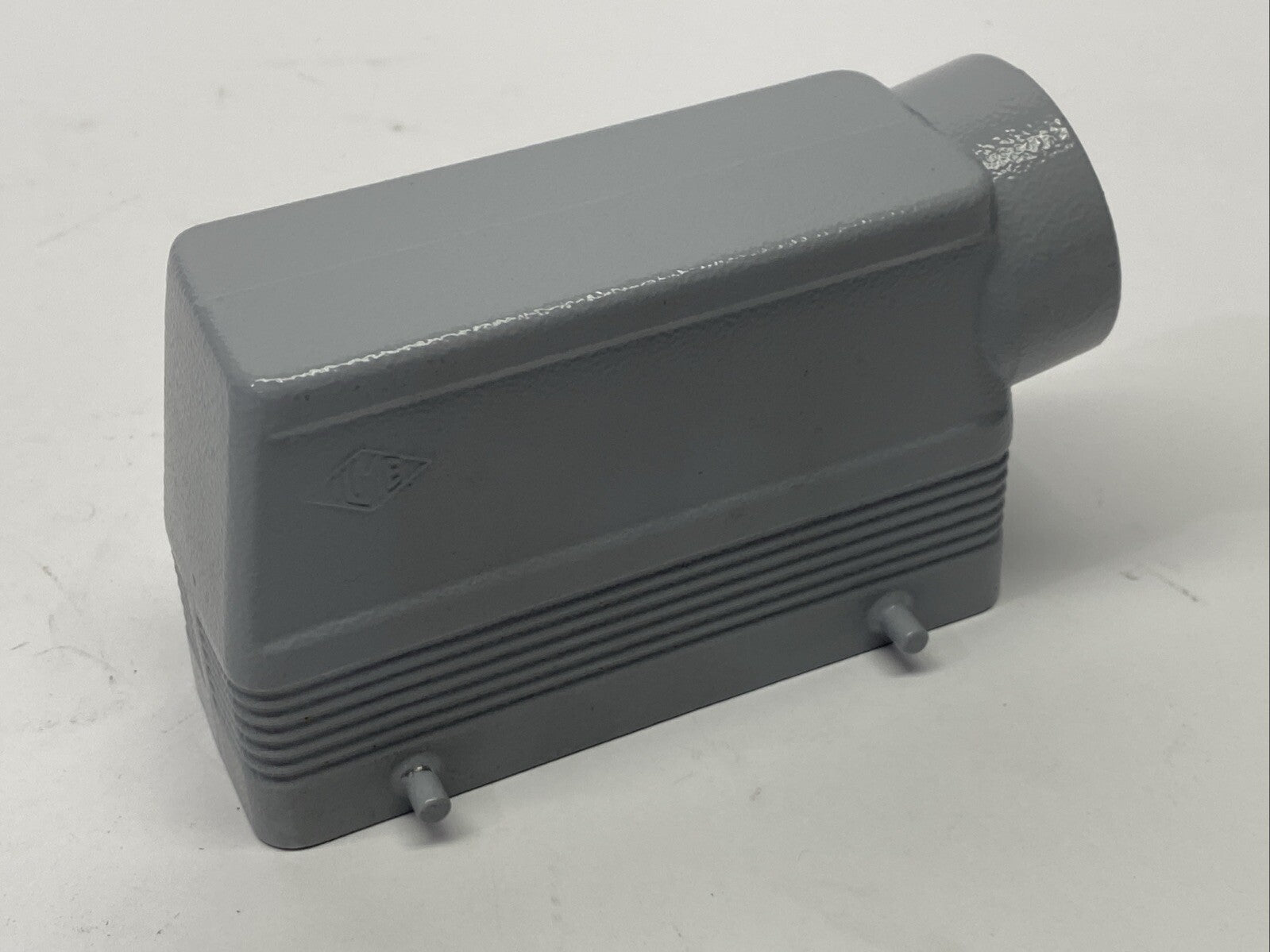 ILME MAO 24.40 Hood Side Entry C-Type Series With 4 Pegs M40 - Maverick Industrial Sales
